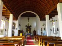 Innenansicht der Pfarr- und Wallfahrtskirche Maria Fatima in Dro 