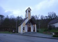  Blick zur St. Anna Kirche in Zitternberg 