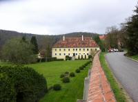  Blick zum ehem. Meierhof von Schloss Buchberg 