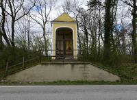 kleine Kapelle an der L58 