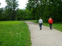 Blick auf die schon bekannte Wanderstrecke mit Gegenverkehr