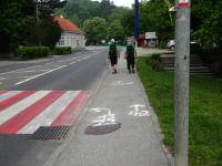 Blick auf die Wanderstrecke mit der Streckenteilung 