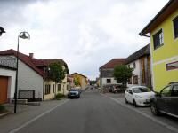 Blick auf die Wanderstrecke in Mnichreith am Ostrong 