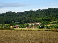 Fernblick nach Groweichselbach mit dem ehemaligem Gutshof