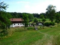 Blickauf die Wanderstrecke beim Steg ber den Weichselbach