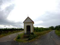  Blick zur Weinbergkapelle in der Riede Zwischengraben 