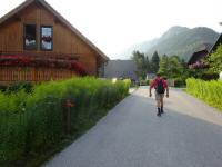  Blick auf die Wanderstrecke im Weiler Au 