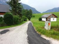 Blick auf die Wanderstrecke in der Randsiedlung von Bad Aussee 