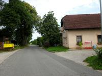  Blick auf die Wanderstrecke in Schadendorf 