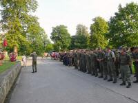  Blick zu den uniformierten Teilnehmer 