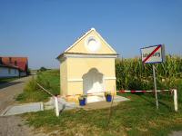  Blick zu einer Kapelle bei Adletzberg 