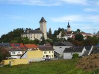  schner Blick zum Schloss und Pfarrkirche Allentsteig 