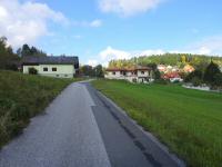 Blick auf die Wanderstrecke Richtung Rappottenstein 