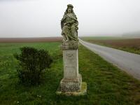  Blick zur schnen Skulptur "Christus in der Rast" 