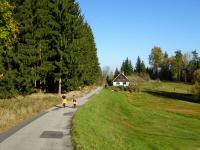 Blick auf die Wanderstrecke durch die Streusiedlung Reichenauerwald 