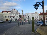 Blick zum Kornplatz mit der schnen Dreifaltigkeitssule 