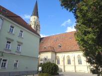 Blick zur Pfarrkirche Korneuburg, sie ist dem hl. gidius geweiht