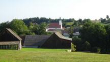  Fernblick zur Kath. Pfarrkirche Windigsteig 