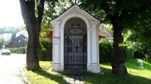  Blick zur Pestkapelle am Venusberg 