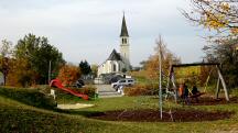  Blick zur Kath. Pfarrkirche hl. Ulrich 