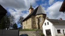 Blick zur Filialkirche zum Hl. Martin in Innerochsenbach 