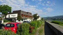 Blick auf die Wanderstrecke entlang der Donau 