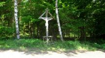  Blick zu einen schnen Wegkreuz 