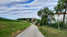   Blick auf die Wanderstrecke in Zemling 