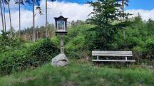 Blick zur 14. Station am Europa-Kreuzweg von Olbersdorf 