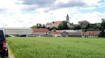  nochmals ein Fernblick zur Pfarrkirche Zemling 