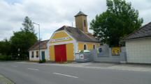  Blick zum alten Feuerwehrhaus Mechters 