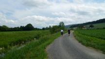  Blick auf die Wanderstrecke entlang der Perschling 