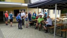  Wanderer vor dem Start 