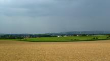  Fernblick nach Kapelln und zur Regenfront 
