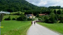 Blick auf die Wanderstrecke auf der Kaltenbergstrae zur Gehftgruppe Pichl 