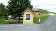  Blick zu einer schnen kleinen Kapelle bei Parming 