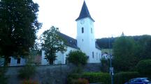  Blick zur Kath. Pfarrkirche hl. gydius in Stssing 