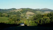 sehr schner Fernblick - Bild links > Refugium Hochstrass - Bild rechts > Hegerberg