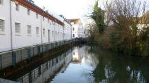Blick zur Wanderstrecke entlang des Wehrgrabenkanal