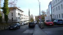 Blick auf die Wanderstrecke entlang der Redtenbachergasse 