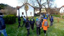  Wanderer kurz nach dem Start 