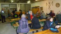 Wanderer bei der Labestelle in Hhendorf 