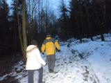  in der Dunkelheit bergan auf den Maierscher Berg 