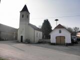 St. Eustachius Kapelle und Feuerwehrgebude in Wolfenreith 