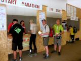  Marathonis im Ziel 
