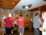  Marathonis und Wanderer am Start 