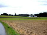  Fernblick zum Gehft mit der 2. + 4. K+L 