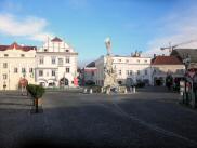  Blick zum Kornplatz mit der Dreifaltigkeitssule 