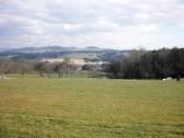  der Blick zurück zum Gehöft mit der 2. K+L 