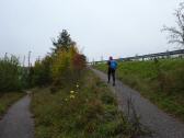  Wanderweg zur Brücke über die Westbahn 